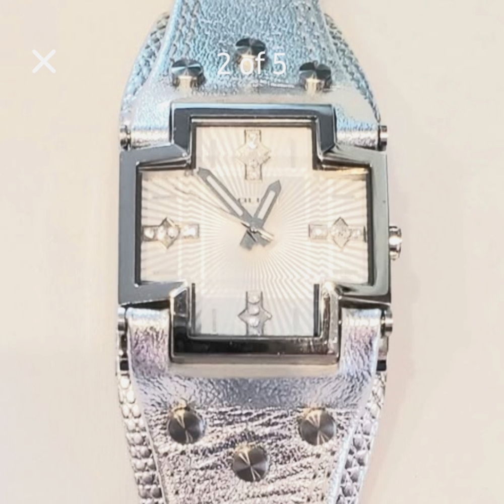 Police Silver Women's Leather Watch.